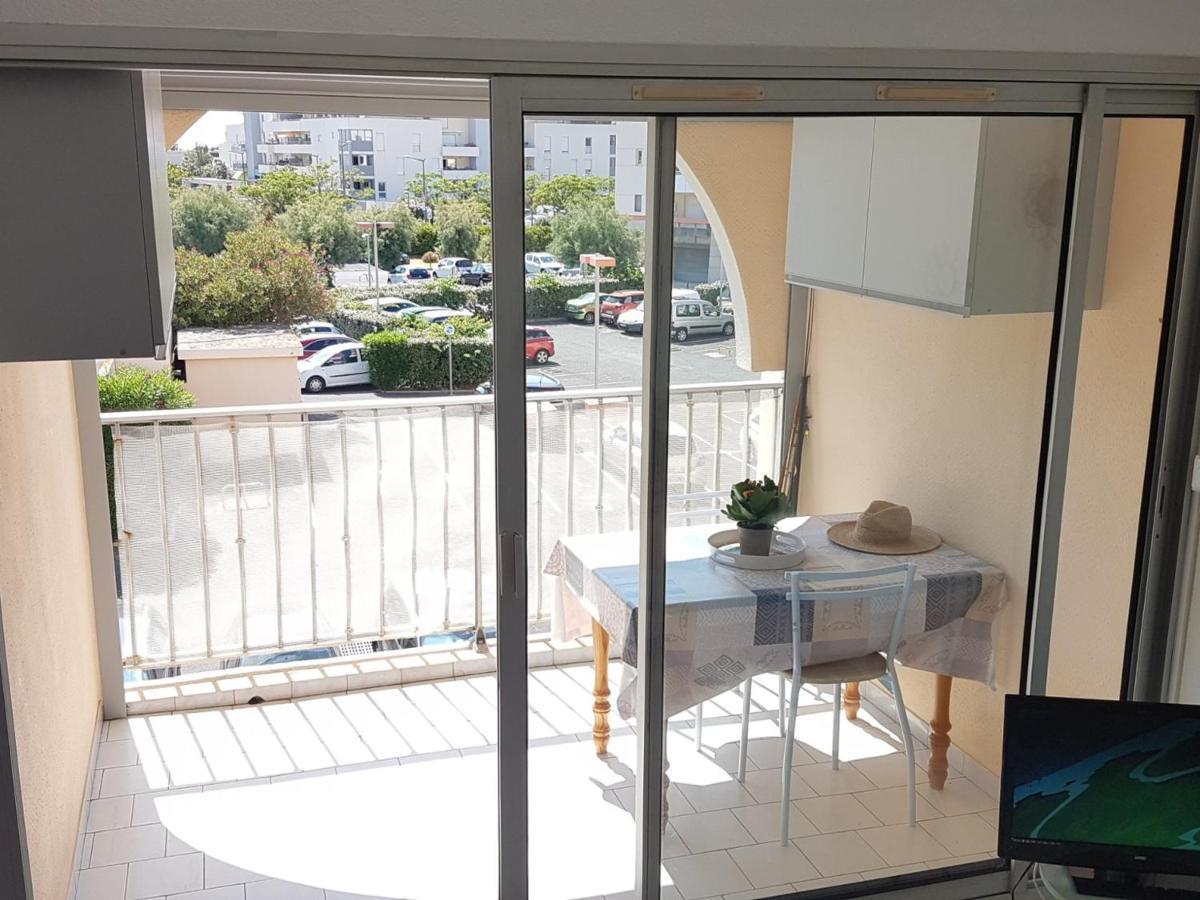 Appartement Sète, 2 Pièces, 4 Personnes - Fr-1-338-442 *